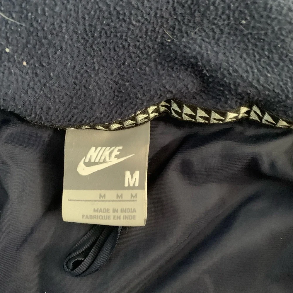 Vintage Nike puffer coat - Picture 6 of 8